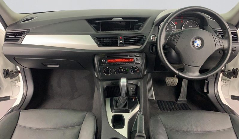 
								BMW X1 Sdrive20d Steptronic A/T full									