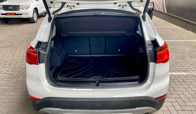 
								BMW X1 Sdrive20d Xline Steptronic full									