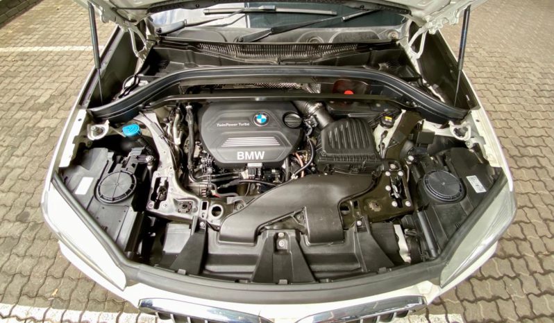 
								BMW X1 Sdrive20d Xline Steptronic full									