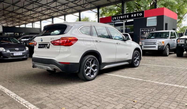 
								BMW X1 Sdrive20d Xline Steptronic full									