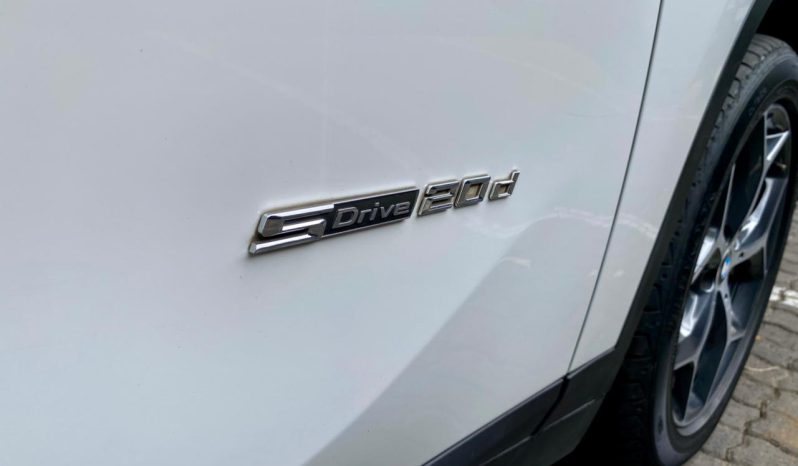 
								BMW X1 Sdrive20d Xline Steptronic full									