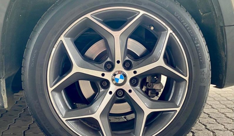 
								BMW X1 Sdrive20d Xline Steptronic full									