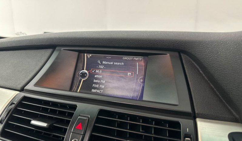 
								BMW X5 M50d Sport Steptronic full									