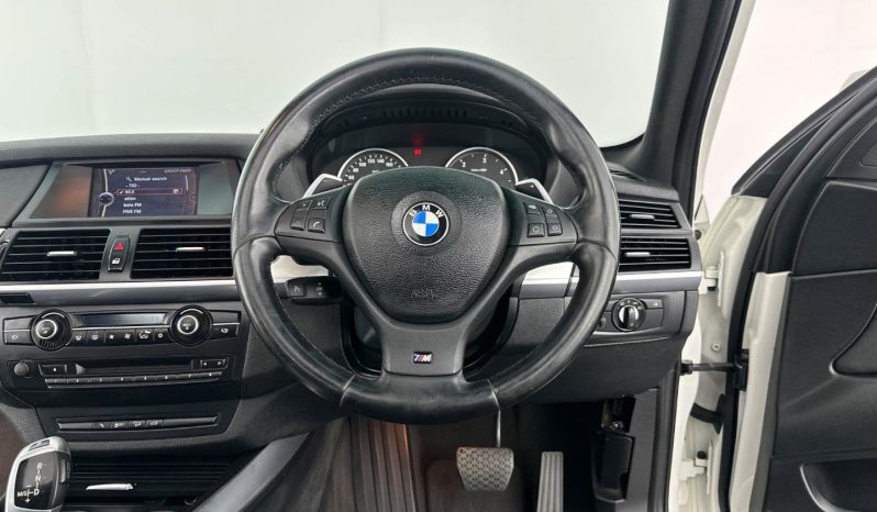 
								BMW X5 M50d Sport Steptronic full									