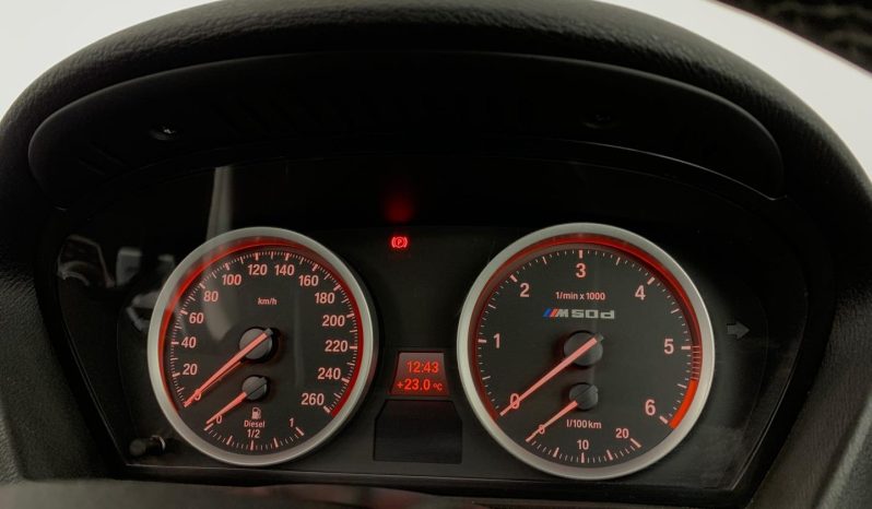 
								BMW X5 M50d Sport Steptronic full									