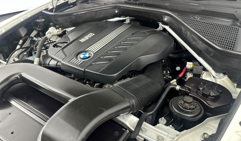 
								BMW X5 M50d Sport Steptronic full									