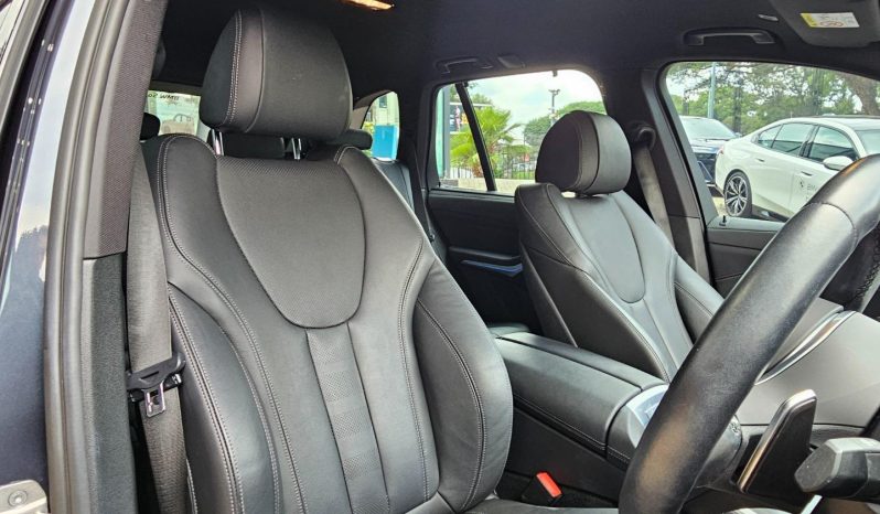 
								BMW X5 Xdrive45e M Sport Steptronic full									