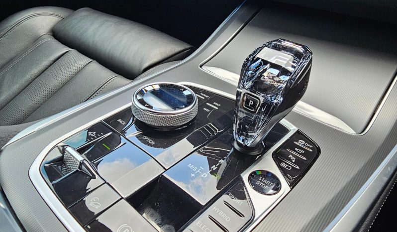 
								BMW X5 Xdrive45e M Sport Steptronic full									