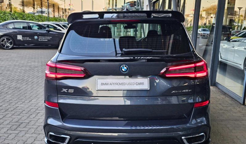 
								BMW X5 Xdrive45e M Sport Steptronic full									