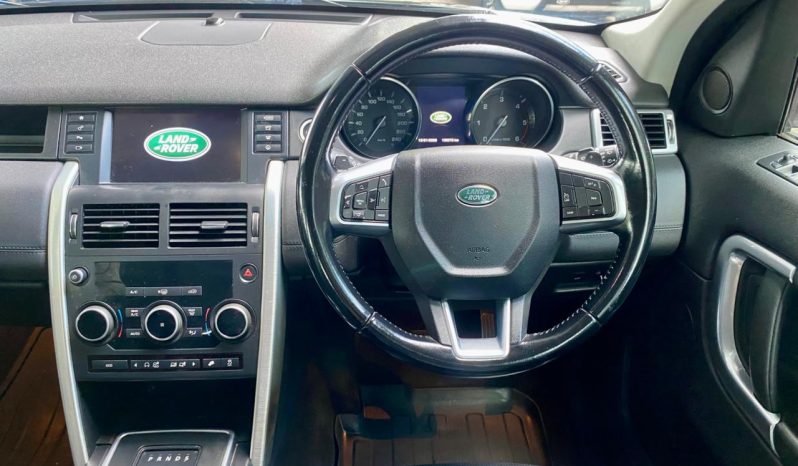 
								Land Rover Discovery Sport 2.0 I4 Diesel Se At full									