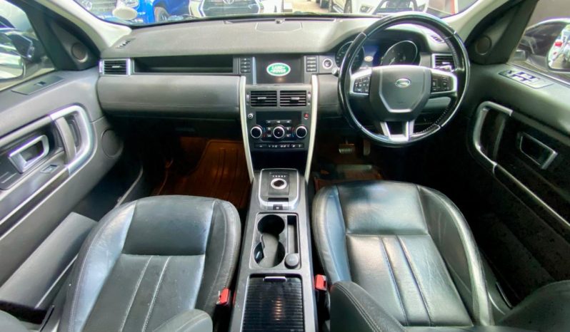
								Land Rover Discovery Sport 2.0 I4 Diesel Se At full									