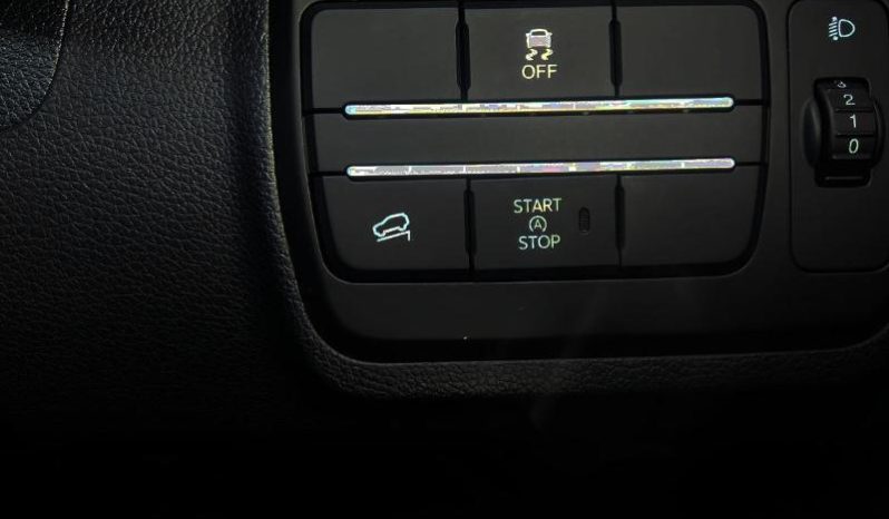 
								Mahindra Xuv3X0 1.2T Mx3 At full									