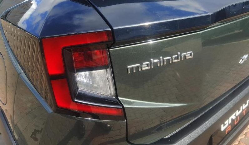 
								Mahindra Xuv3X0 1.2T Mx3 At full									