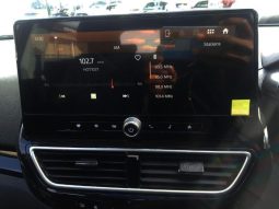 
										Mahindra Xuv3X0 1.2T Mx3 At full									