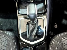 
										Mahindra Xuv3X0 1.2T Mx3 At full									