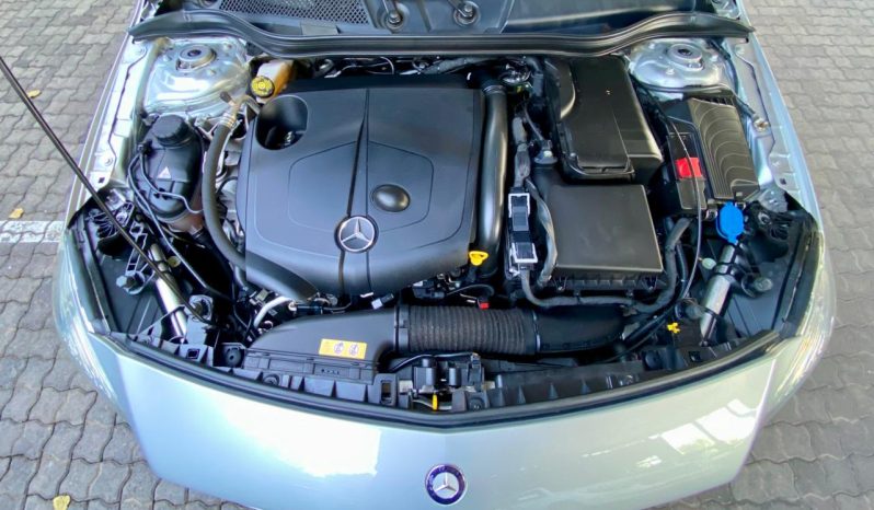 
								Mercedes Benz A-Class A 200 D Style Line 7G-Dct full									