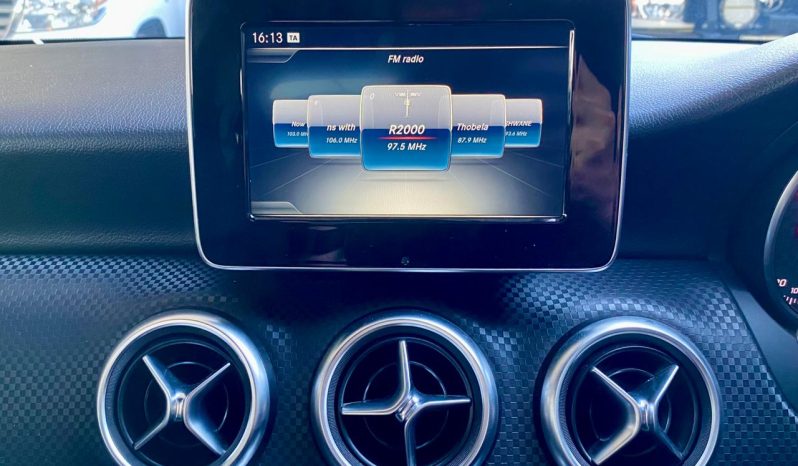 
								Mercedes Benz A-Class A 200 D Style Line 7G-Dct full									