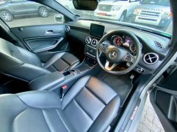 
										Mercedes Benz A-Class A 200 D Style Line 7G-Dct full									