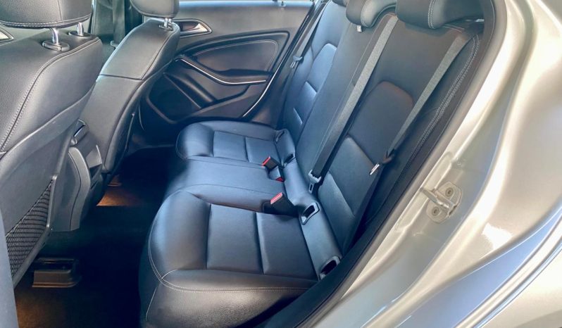 
								Mercedes Benz A-Class A 200 D Style Line 7G-Dct full									