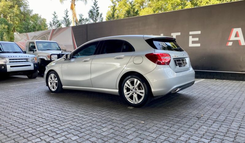 
								Mercedes Benz A-Class A 200 D Style Line 7G-Dct full									