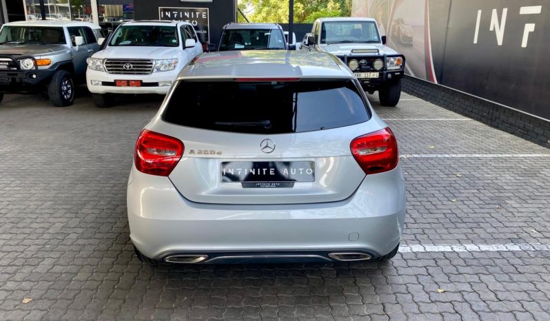 
								Mercedes Benz A-Class A 200 D Style Line 7G-Dct full									