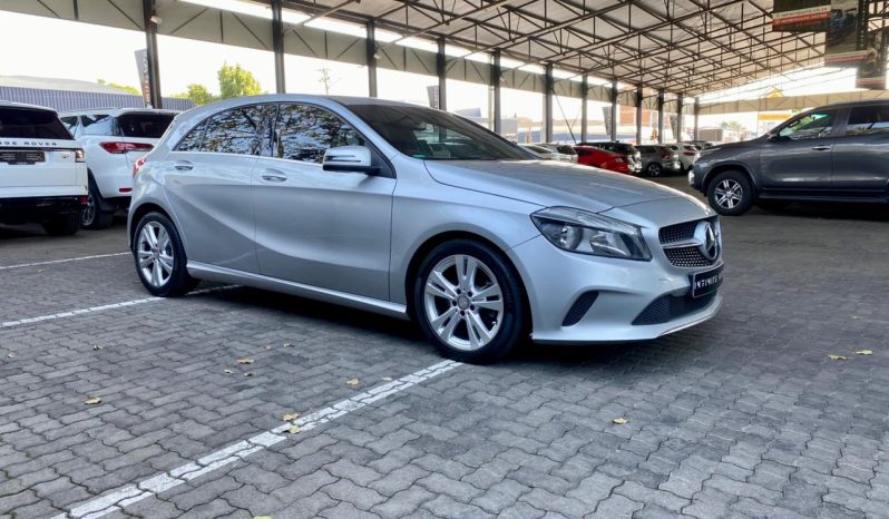 
								Mercedes Benz A-Class A 200 D Style Line 7G-Dct full									