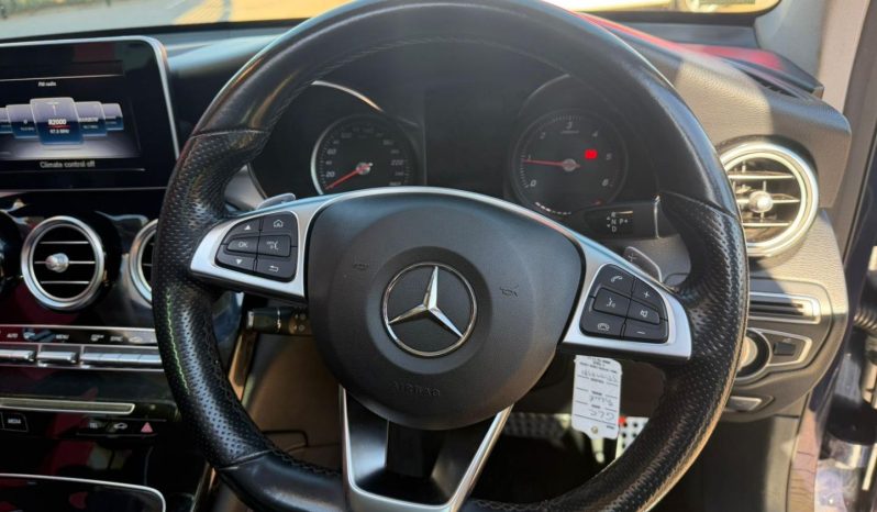 
								Mercedes Benz Glc Glc 250 D 4matic Amg 9G-Tronic full									