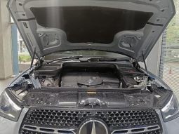 
										Mercedes Benz Gle Suv 300d 4matic full									