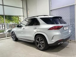 
										Mercedes Benz Gle Suv 300d 4matic full									