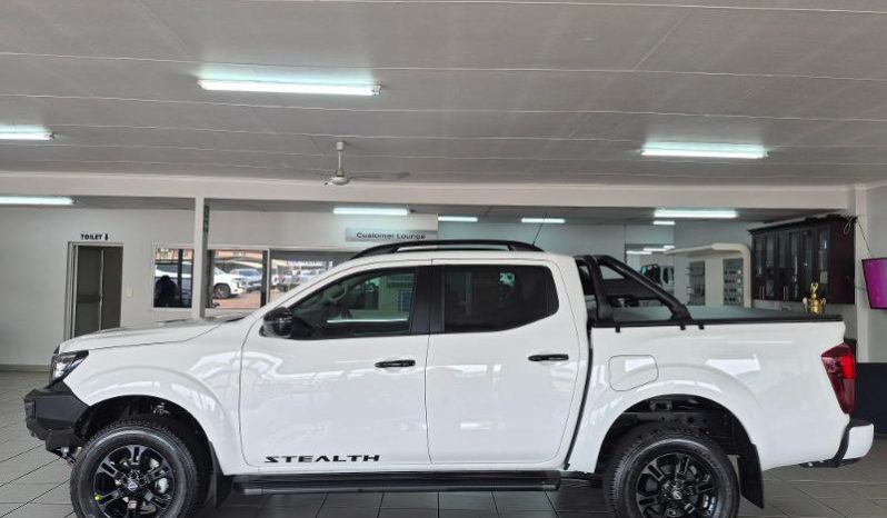 
								Nissan Navara 4X4 STEALTH AUTO D/CAB full									