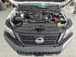 
										Nissan Navara 4X4 STEALTH AUTO D/CAB full									