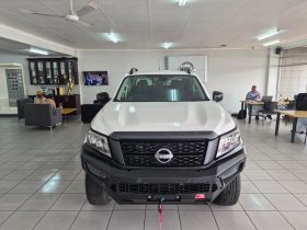 Nissan Navara 4X4 STEALTH AUTO D/CAB
