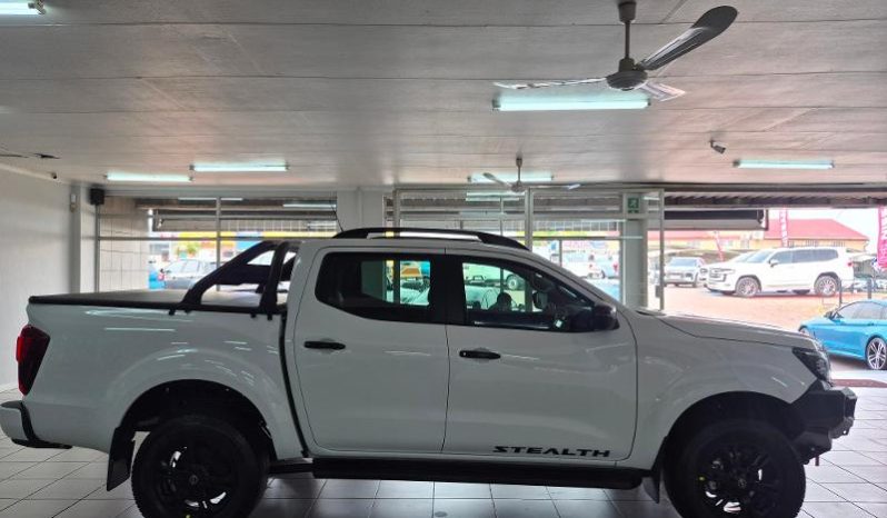 
								Nissan Navara 4X4 STEALTH AUTO D/CAB full									