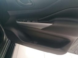
										Nissan Navara NAVARA 2.5DDTI STEALTH A/T full									