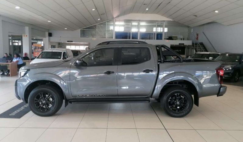 
								Nissan Navara NAVARA 2.5DDTI STEALTH A/T full									