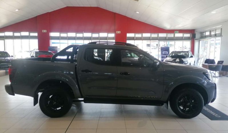 
								Nissan Navara NAVARA 2.5DDTI STEALTH A/T full									
