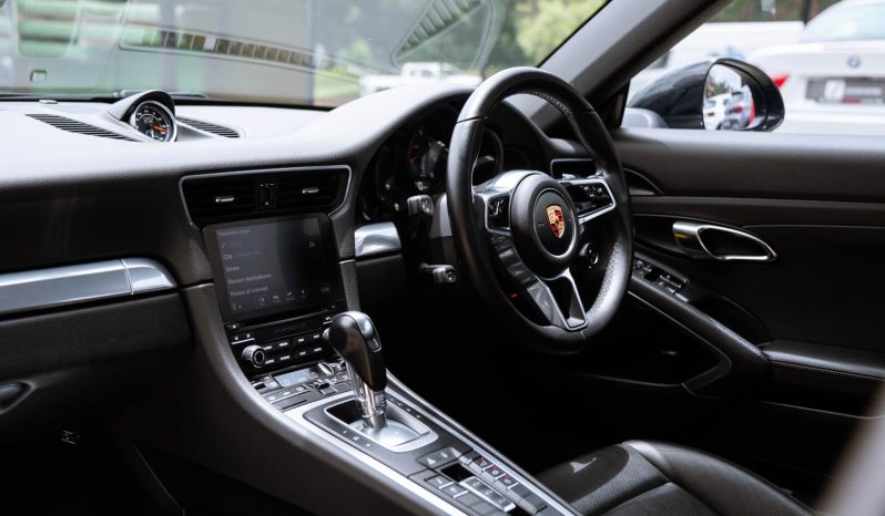 
								Porsche 911 Carrera Coupe Auto full									