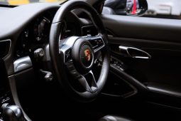 
										Porsche 911 Carrera Coupe Auto full									