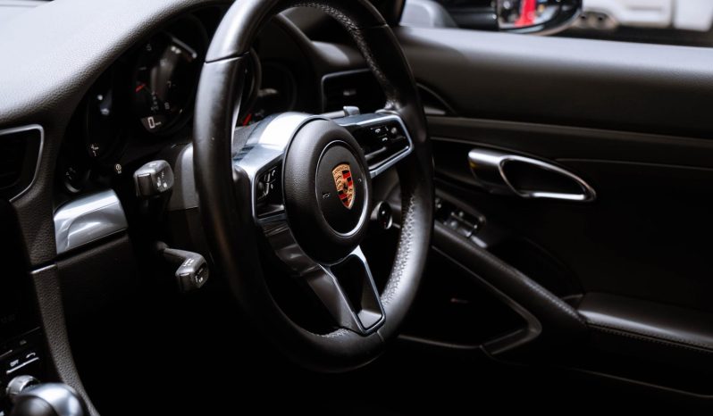 
								Porsche 911 Carrera Coupe Auto full									