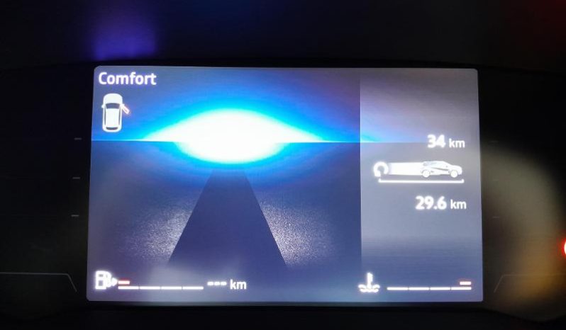
								Renault Captur 1.3T Iconic full									