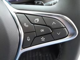 
										Renault Captur 1.3T Iconic full									