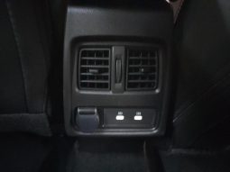 
										Renault Captur 1.3T Iconic full									
