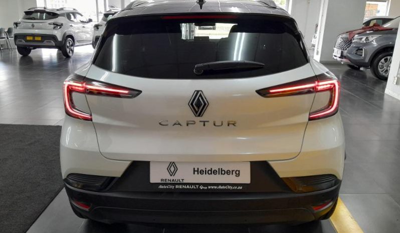 
								Renault Captur 1.3T Iconic full									