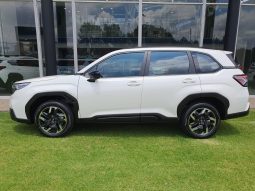 
										Subaru Forester 2.5 Premium Cvt full									