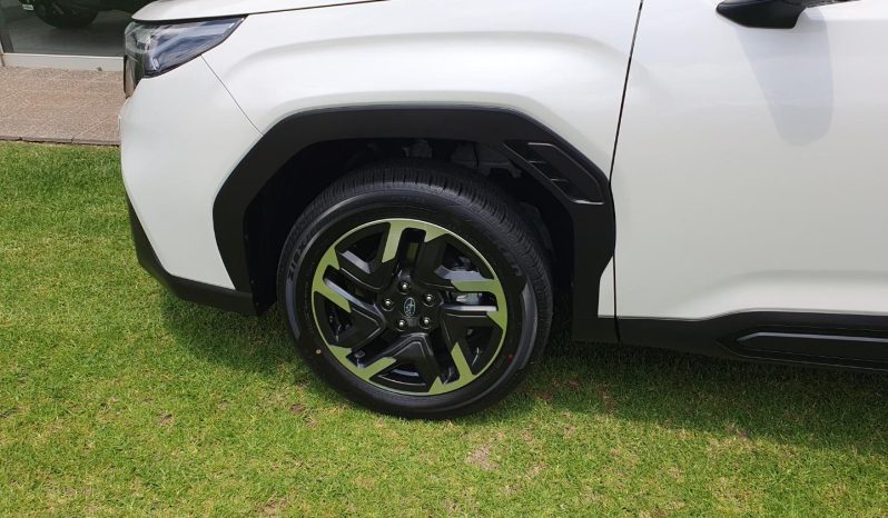 
								Subaru Forester 2.5 Premium Cvt full									
