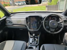 
										Subaru Forester 2.5 Premium Cvt full									