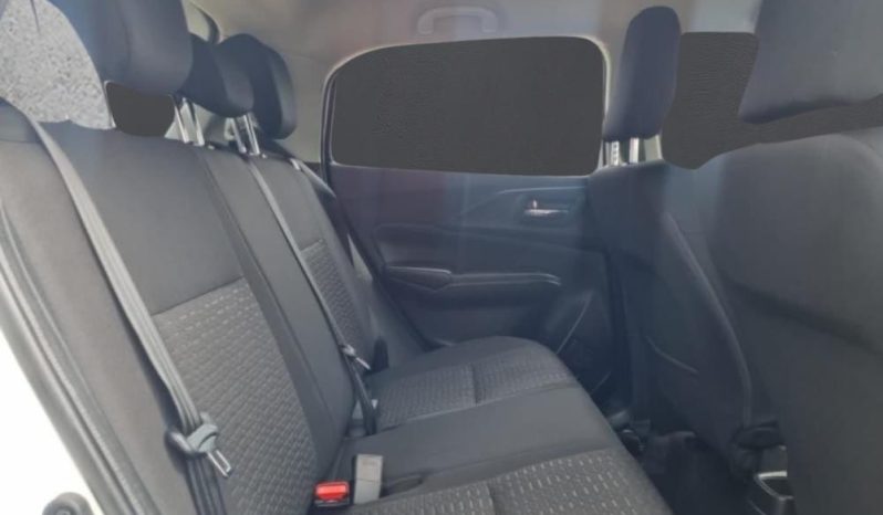 
								SUZUKI SWIFT 1.2 GL MT full									