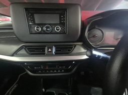 
										SUZUKI SWIFT 1.2 GL MT full									