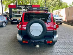 Toyota Fj Cruiser 4.0 V6 4X4 At