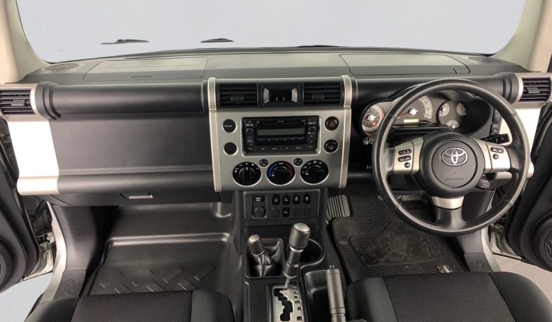
								Toyota Fj Cruiser 4.0 V6 4X4 Trail Cruiser At full									